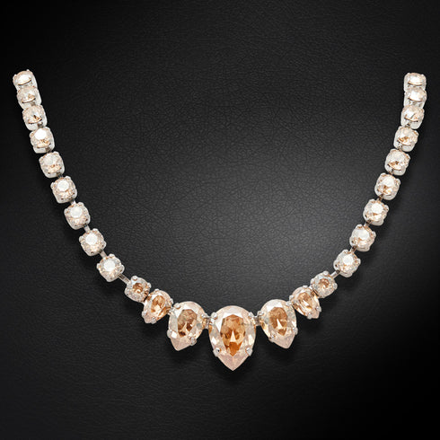 Kāzu kaklarota "Leonora (Golden Shadow)" ar Swarovski™ kristāliem